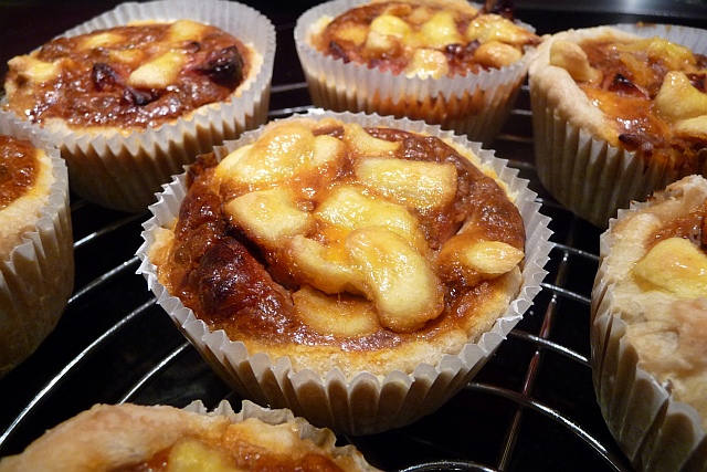 Linsen - Saitenwürstchen - Spätzli - Tartelettes