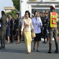 เฝ้าในหลวง 86 พรรษา • รับเสด็จ, หัวหิน