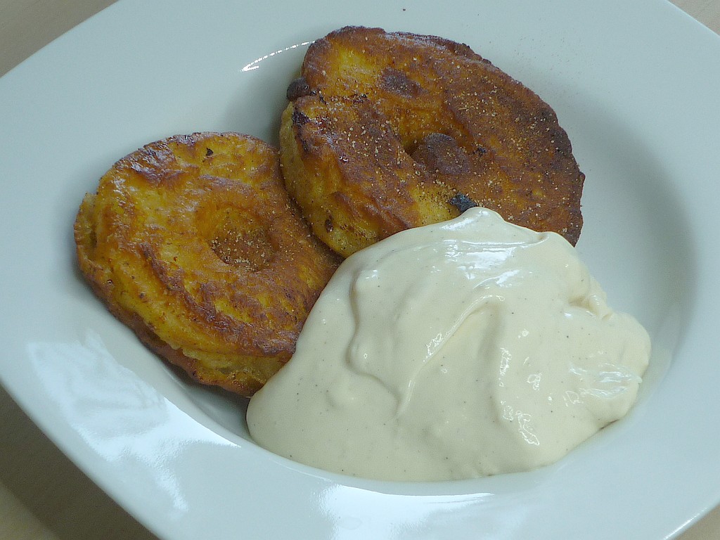 Gebratene Apfelküchlein