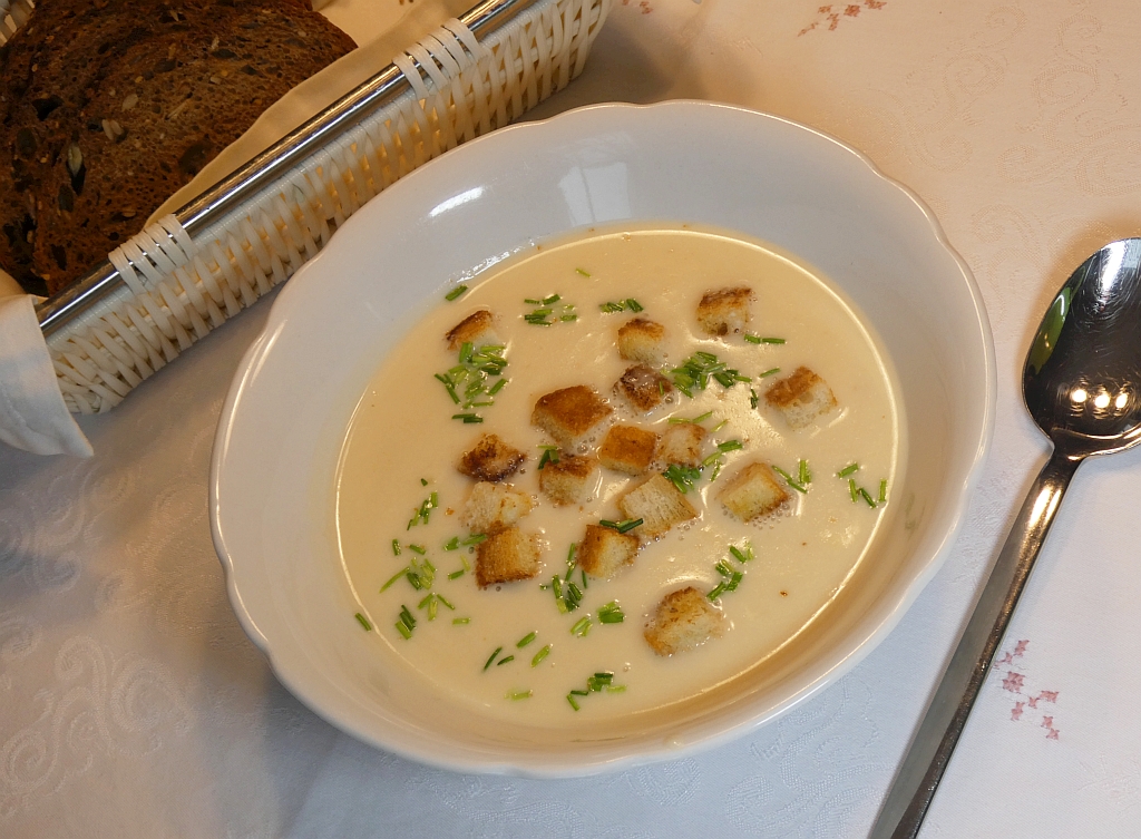 Cremige Meerrettichsuppe