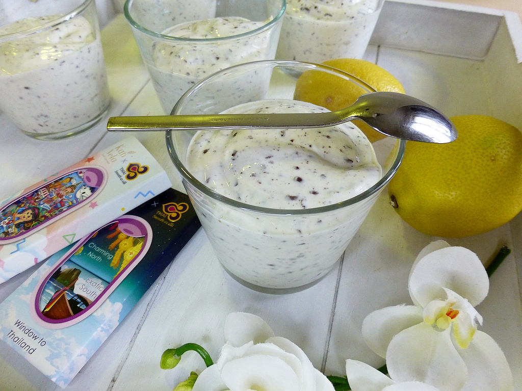 Griechischer Joghurt Stracciatella
