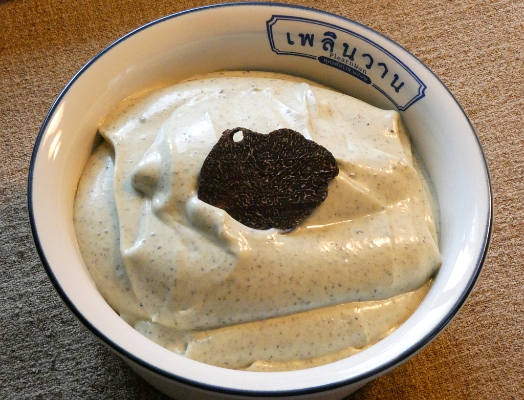 Mayonnaise aux truffes