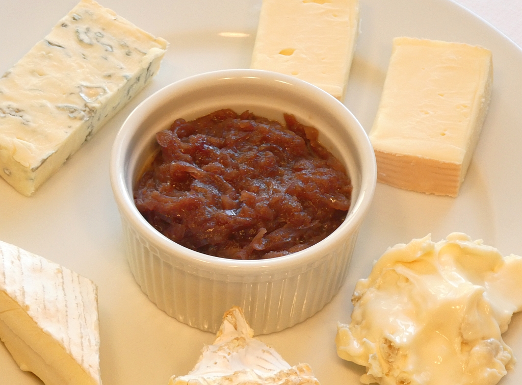 Rotes Zwiebel Chutney