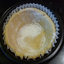 Tartelettes aux fromage, chili et coriandre (Mini-Chäsküechli mit 'Pfupf')