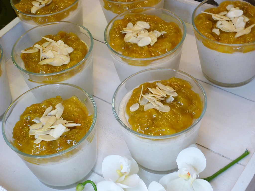 Vanillepudding mit Reneklodekompott