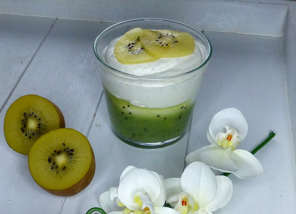 Vanillequark mit Kiwigrütze