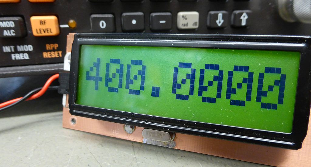 DIY Mini VHF Frequency Display