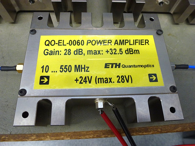 Broadband VHF Power Amplifier